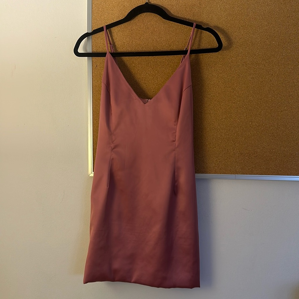 pink dress